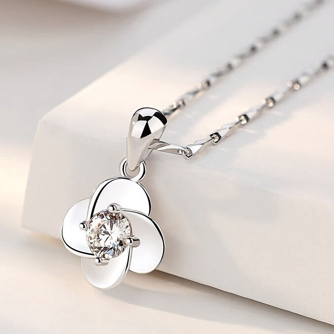 圣雅罗 999四叶草银项链