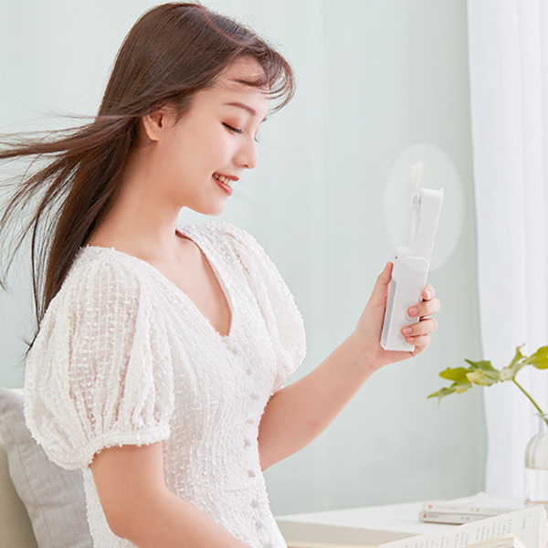 康佳 白色手持风扇