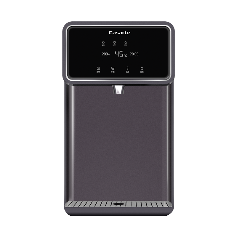 卡萨帝 智能触控设计净水器