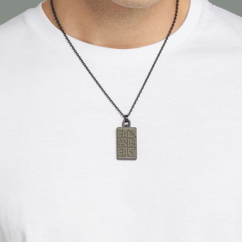 阿玛尼时尚黑色轻奢钢质项链