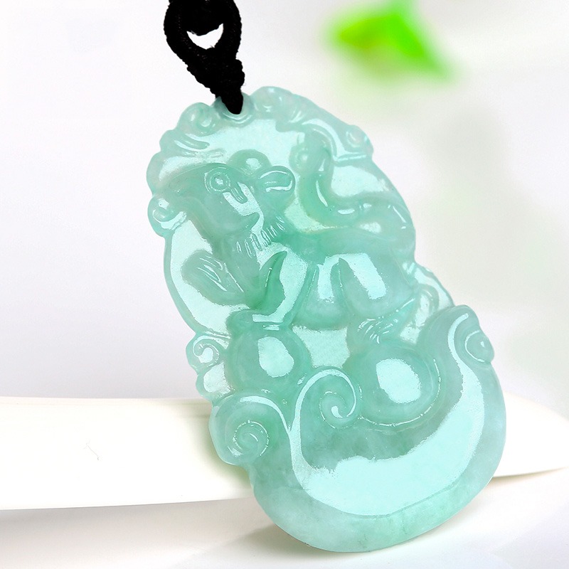 影享 细致雕刻 翡翠吊坠