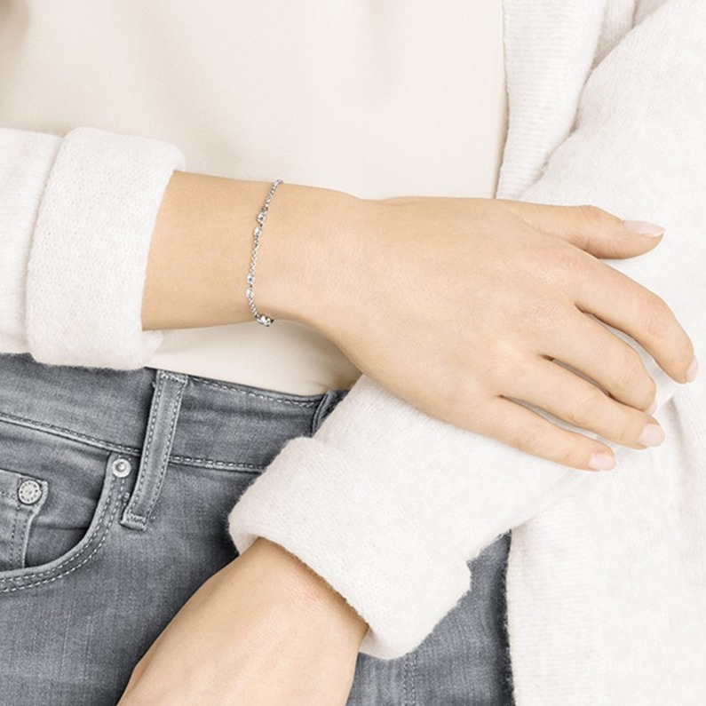 施华洛世奇沁透冰晶手链