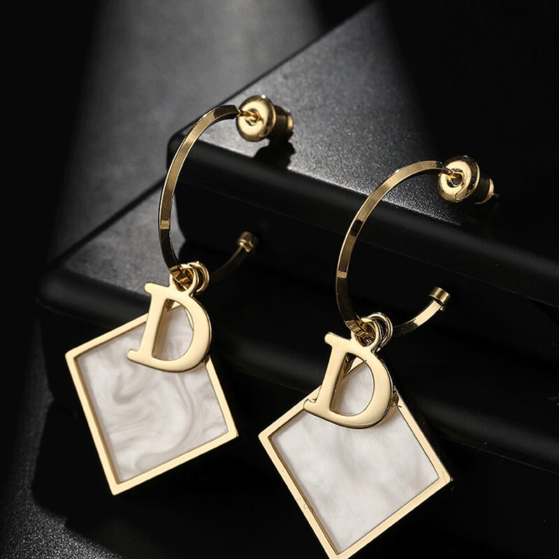 晓色 贝壳气质时尚耳饰