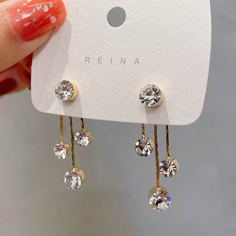 伊黛儿 气质水晶耳饰