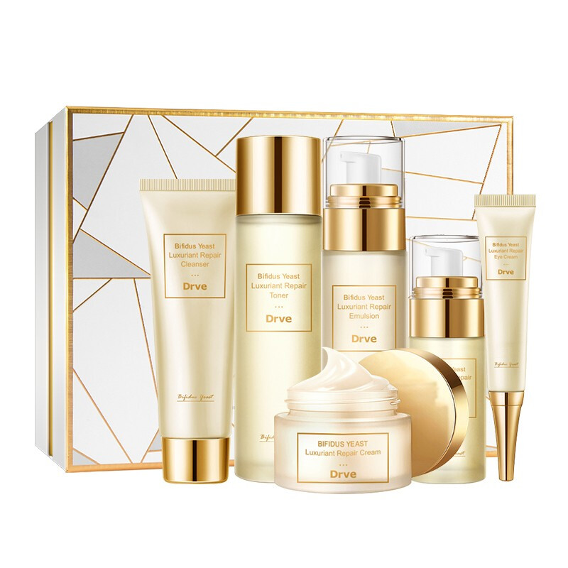 笛乐妃 平衡水油护肤套装