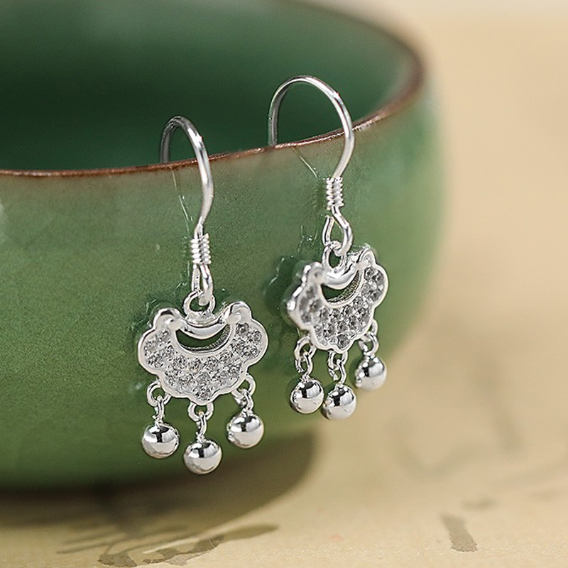 炙真银楼 亲肤999足银耳饰