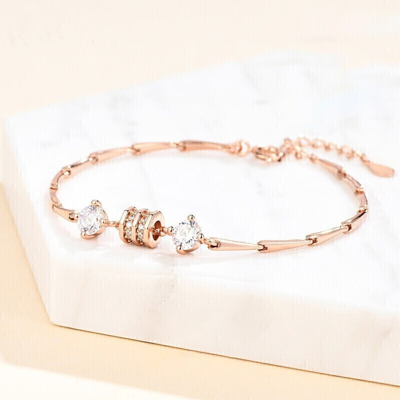 卡蒂罗 简约时尚手链