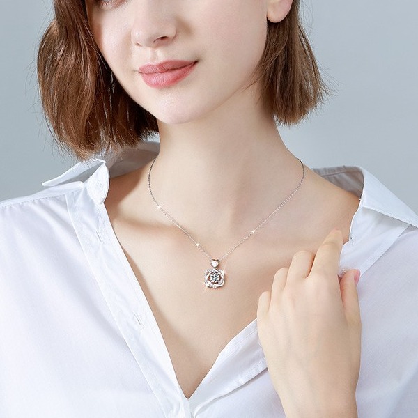 T400多颗小钻镶嵌项链