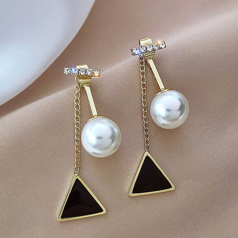 JALLOO 灵动三角耳饰