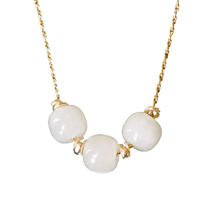 伊黛儿 圆润和田玉项链