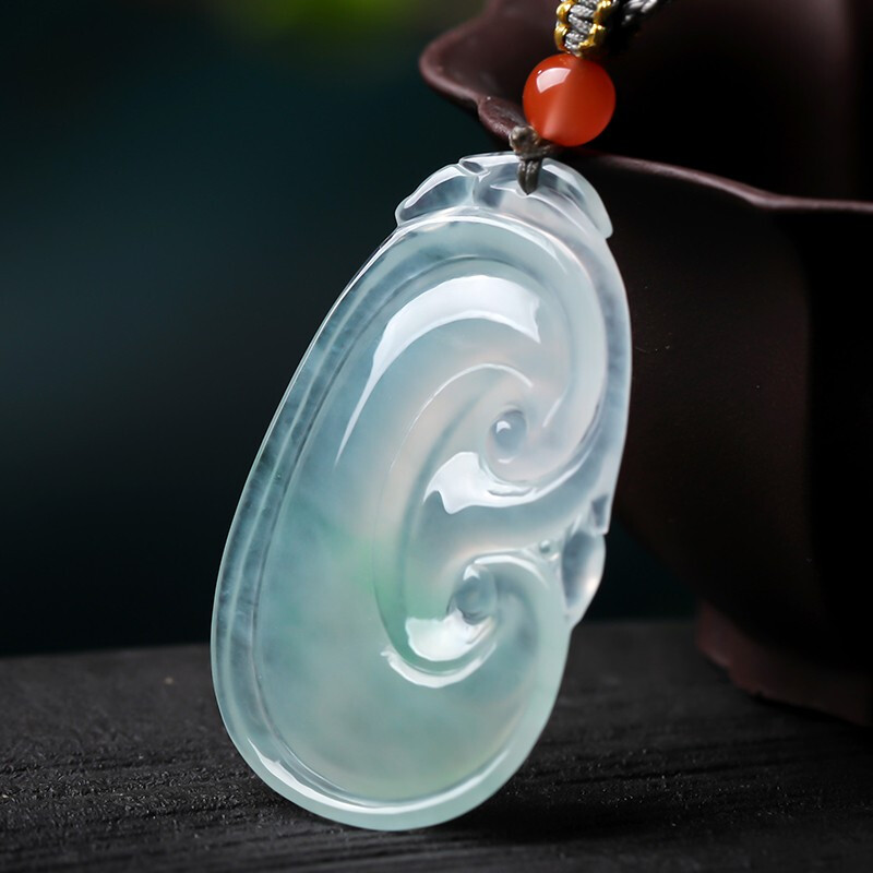 净心石 吉祥如意翡翠吊坠