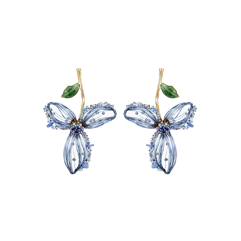 茜子 编织花朵耳饰