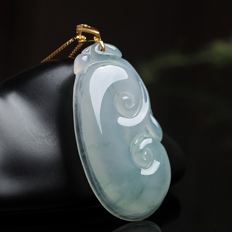 珍唯伊 日常百搭 翡翠吊坠