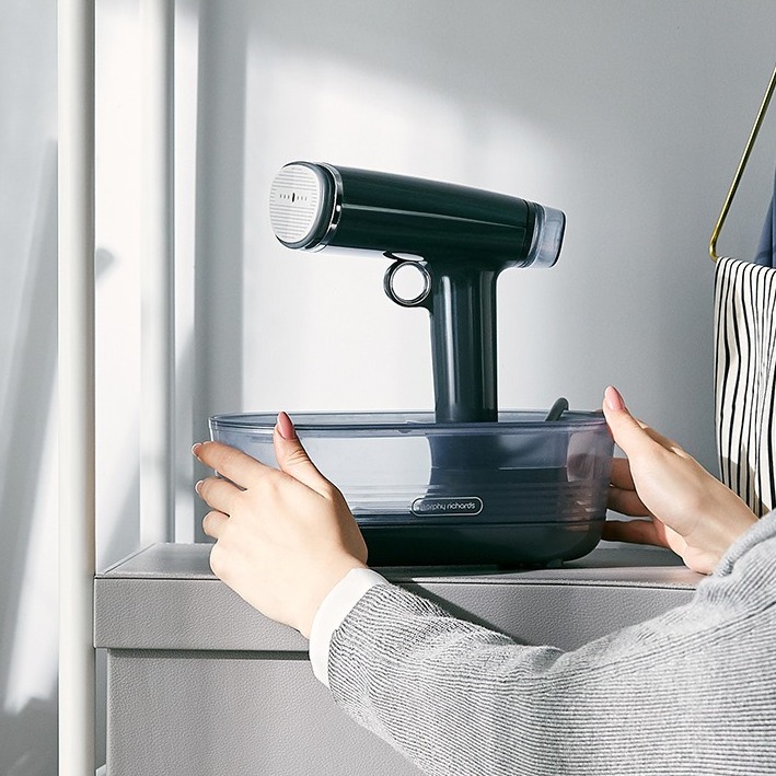 摩飞电器家用便携式挂烫机