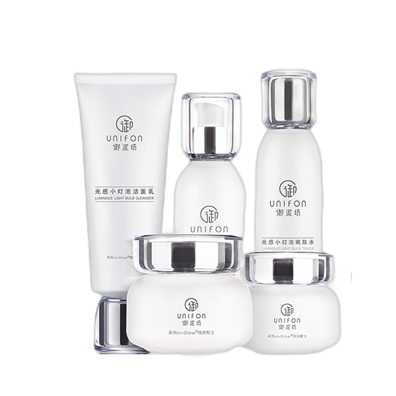 御泥坊 光感小灯泡亮肤护肤套装