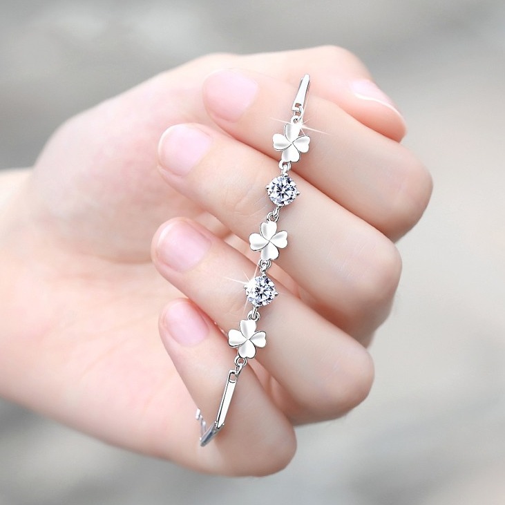 沉鱼落雁 简约四叶草手链