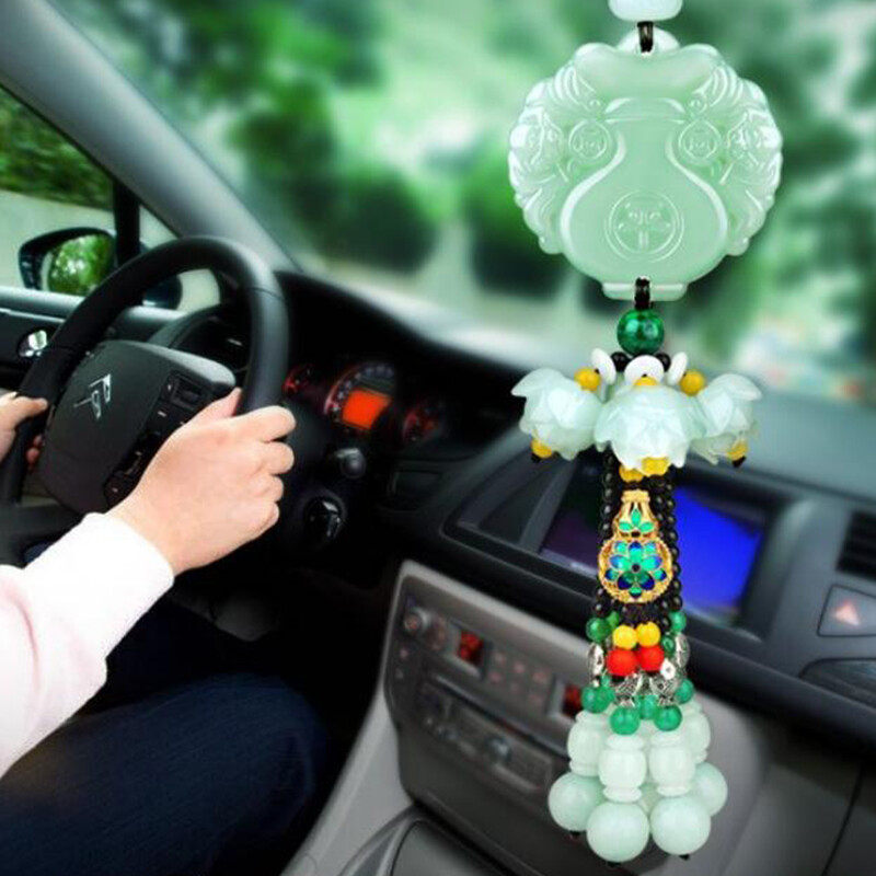 奔域 保福玉石挂件