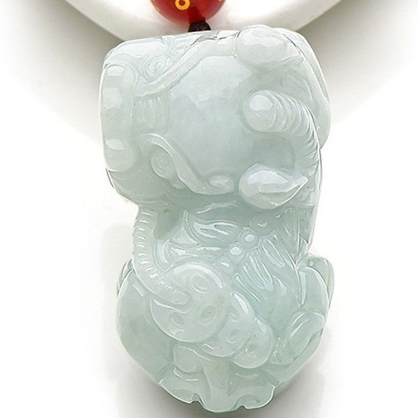 可玉可求 淡绿色貔貅翡翠吊坠