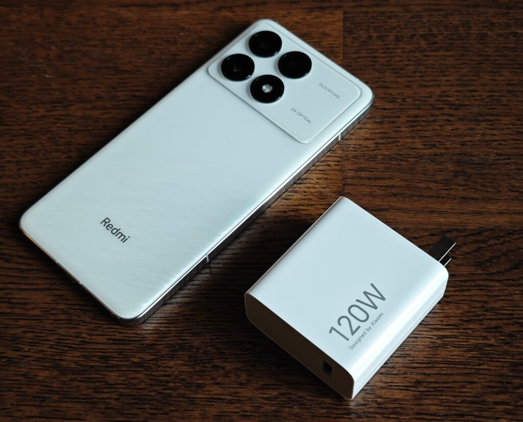 Redmi K70搭载二代骁龙8，金属边框配直屏，又是一款成功机型