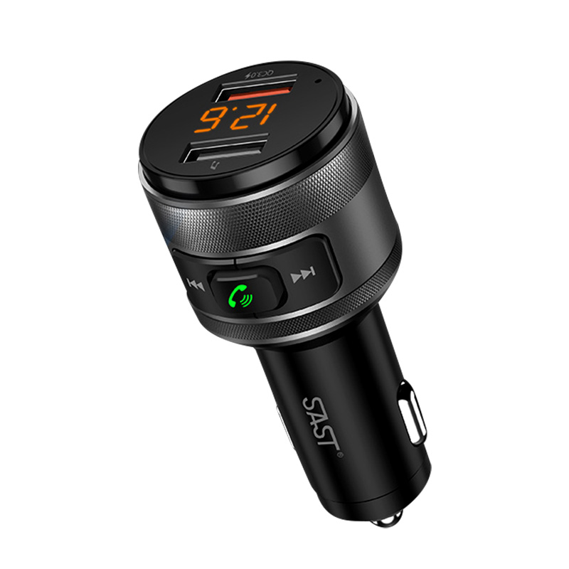 先科免提通话车载充电器