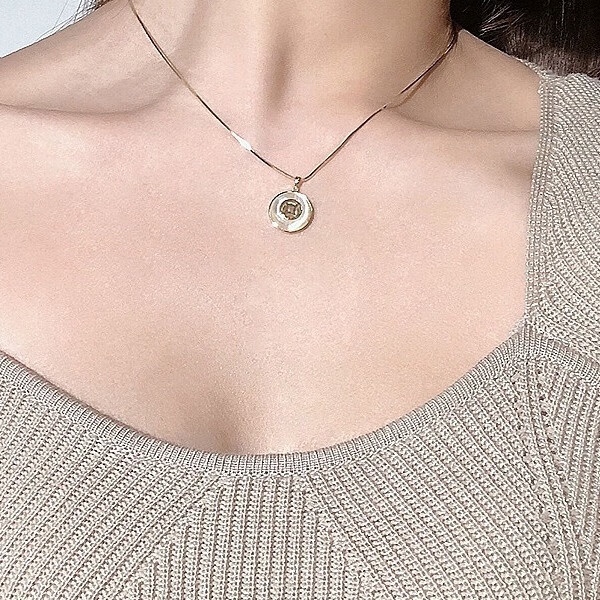 菲乐普 简约气质钱币吊坠颈链