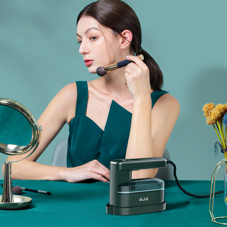 OJA智能家用挂烫机