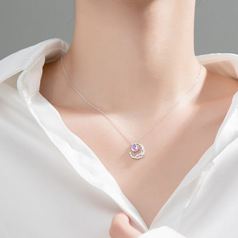 姗珀银月牙百搭项链