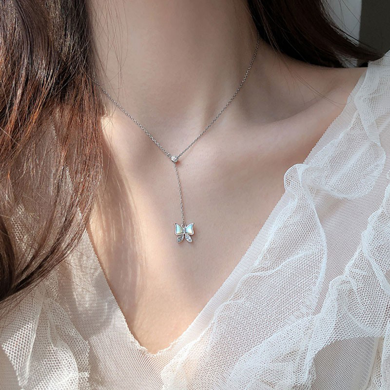 晓色 贝壳蝴蝶流苏项链