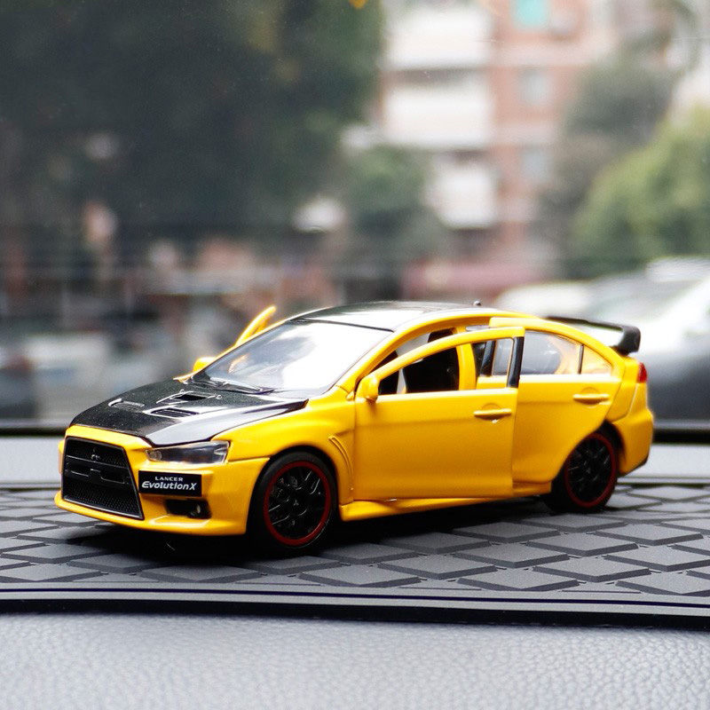 建元 合金创意汽车摆件