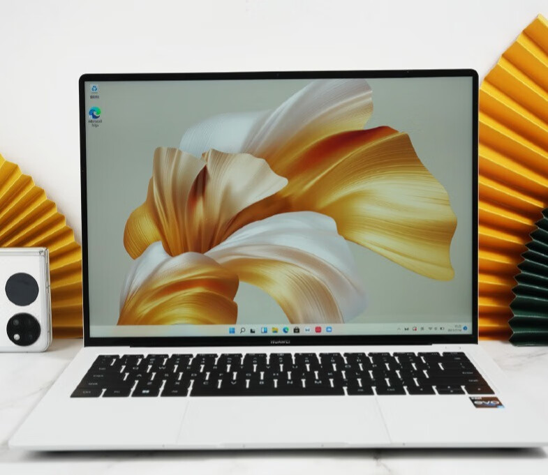 华为MateBook X Pro，搭载Super Turbo，高颜值商务轻薄本