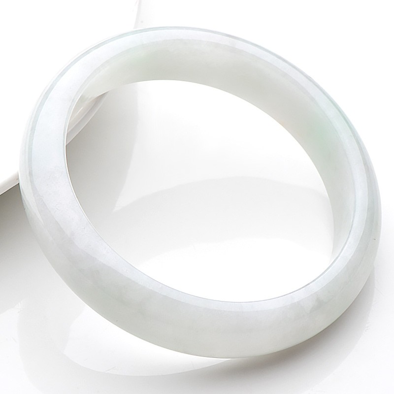 可玉可求 淡绿色 翠手镯