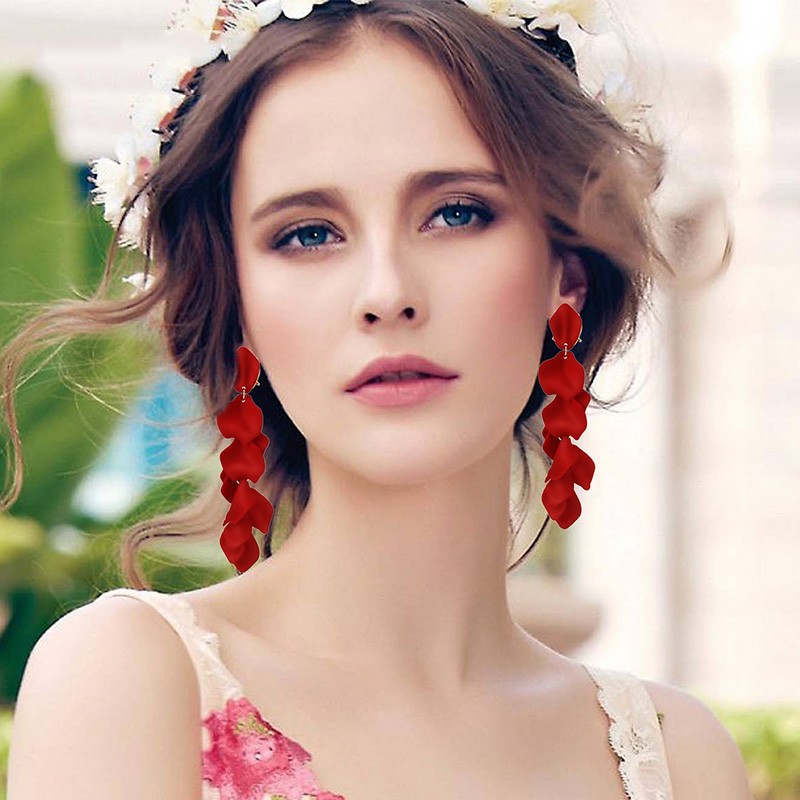 卡俪瑞莎 玫瑰花瓣气质耳环