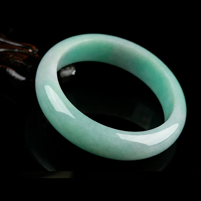 艾选潮品 内平外圆翡翠手镯