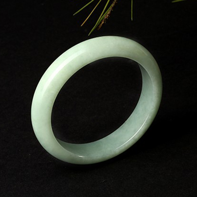 七彩云南 冰糯种 翡翠手镯