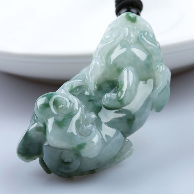 影享翡翠玉如意貔貅吊坠