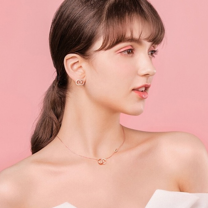 柯芙尼 飒酷双C项链