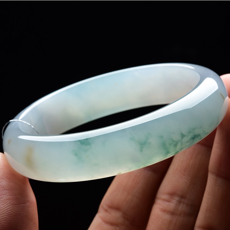 艾选潮品 天然翡翠飘花玉镯