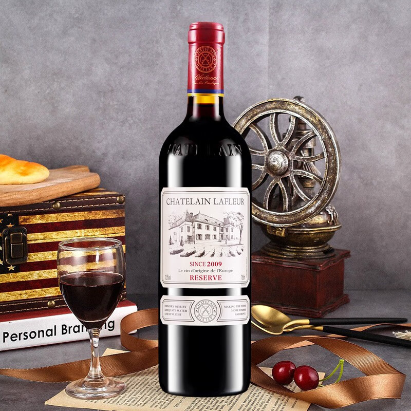 拉斐 口感顺滑葡萄酒