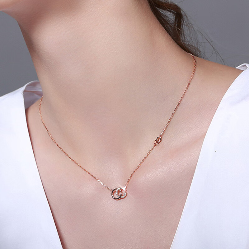 T400 双C字母 项链