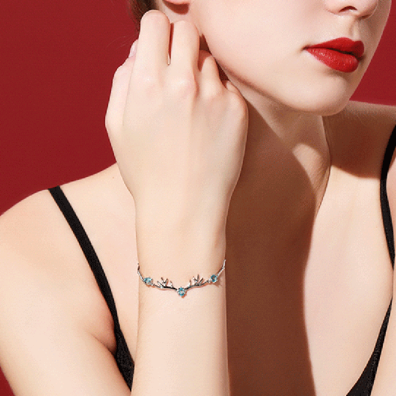 诺恋 一鹿有你纯银冷淡风手链