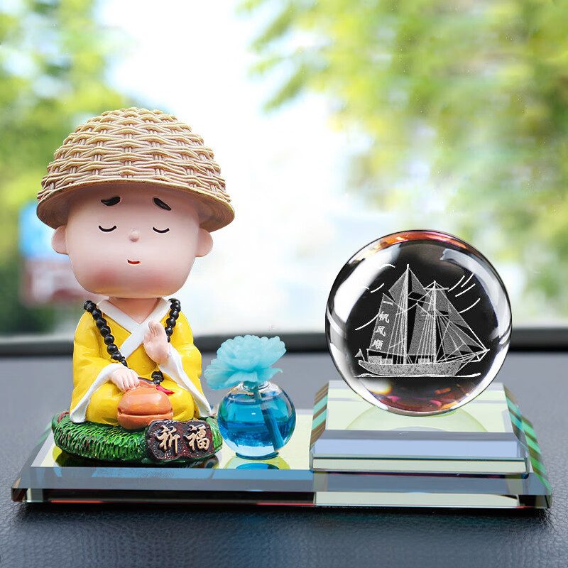 越野兵 创意散香 汽车摆件