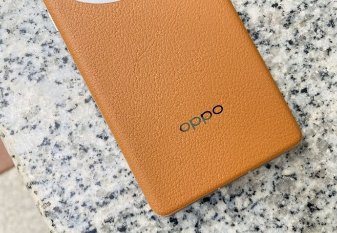 OPPO Find X7，天玑9300处理器，还有哈苏人像
