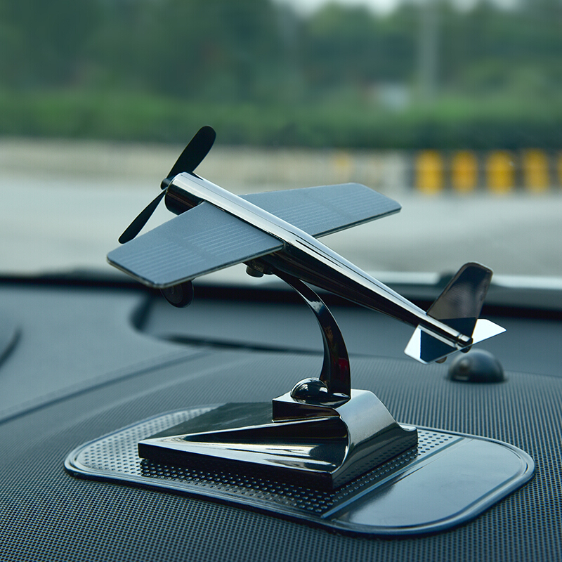 轩之梦 个性旋转汽车摆件