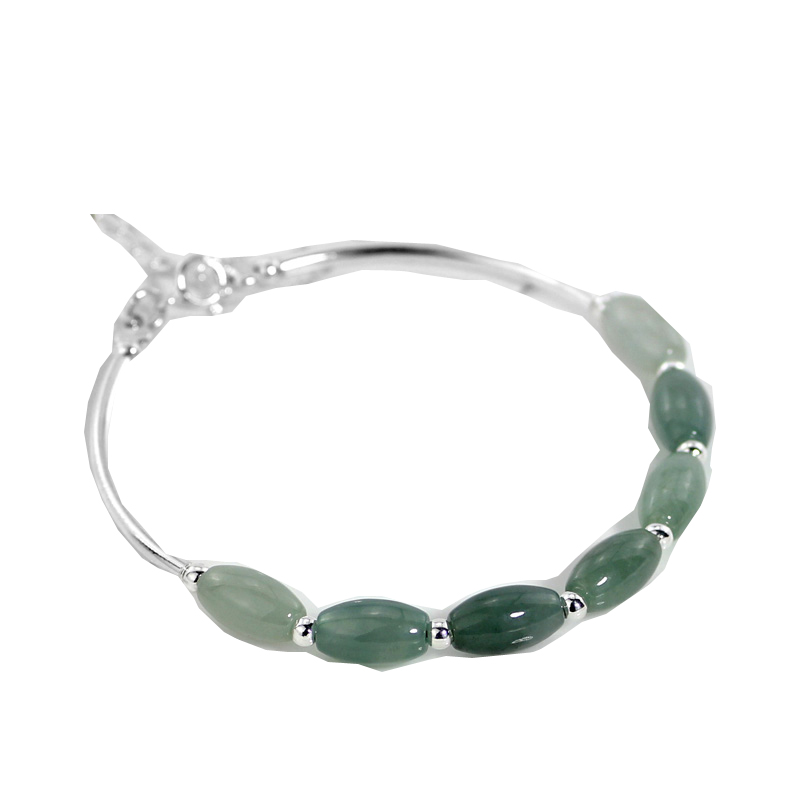 冠带 翡翠串珠手链