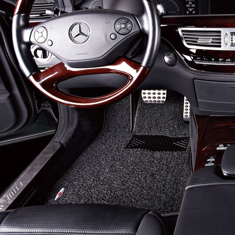 3M 皮革包边丝圈汽车脚垫