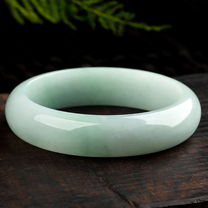 初源 油润匀净 翡翠手镯