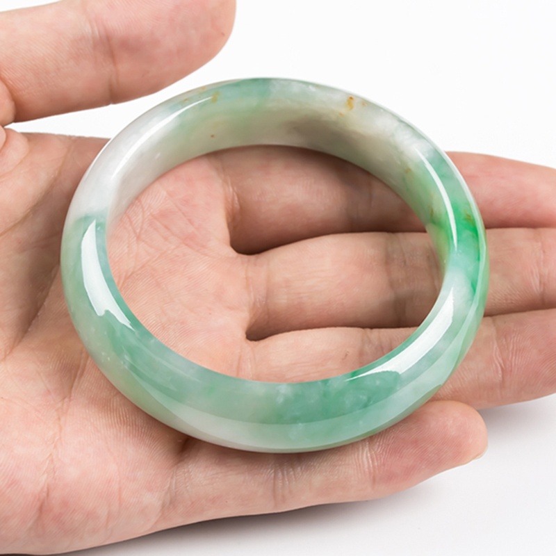 玉荔缘 天然冰糯种浅绿玉镯