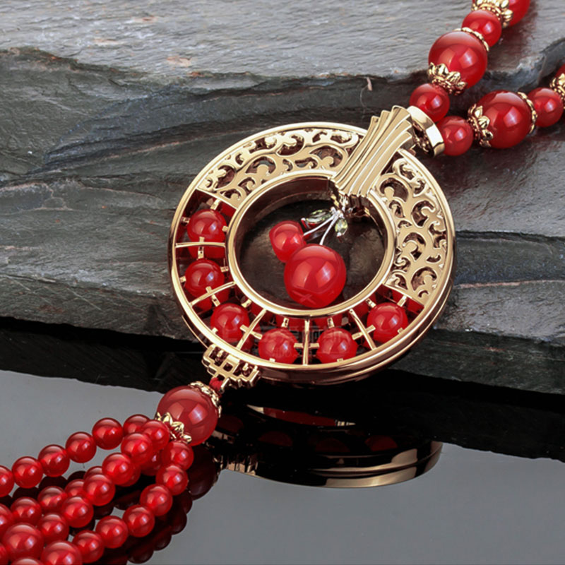 爱丽斯 中国红平安果挂件