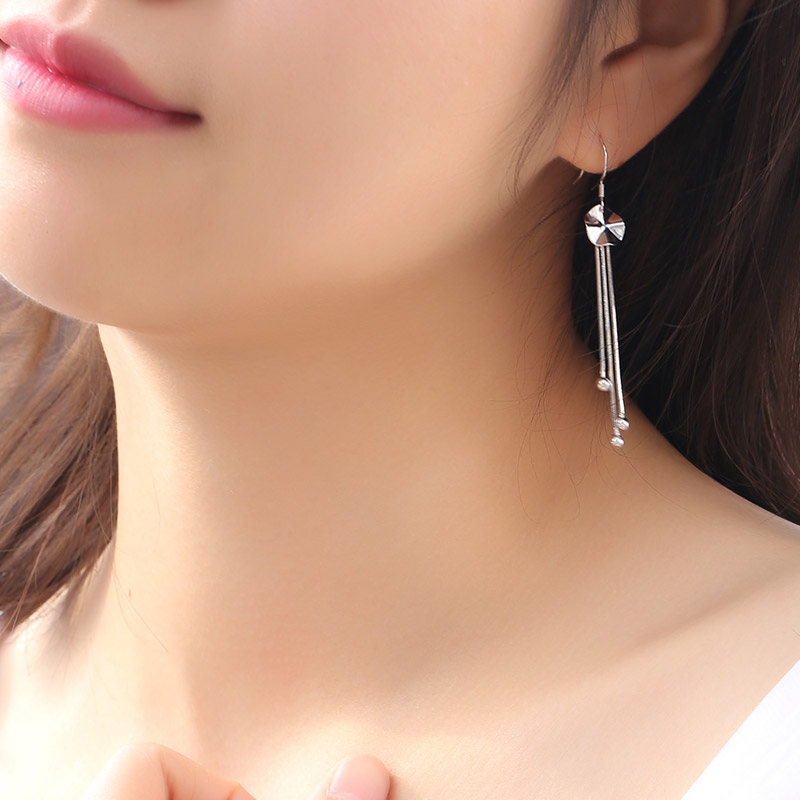 炙真银楼流苏荷叶耳饰