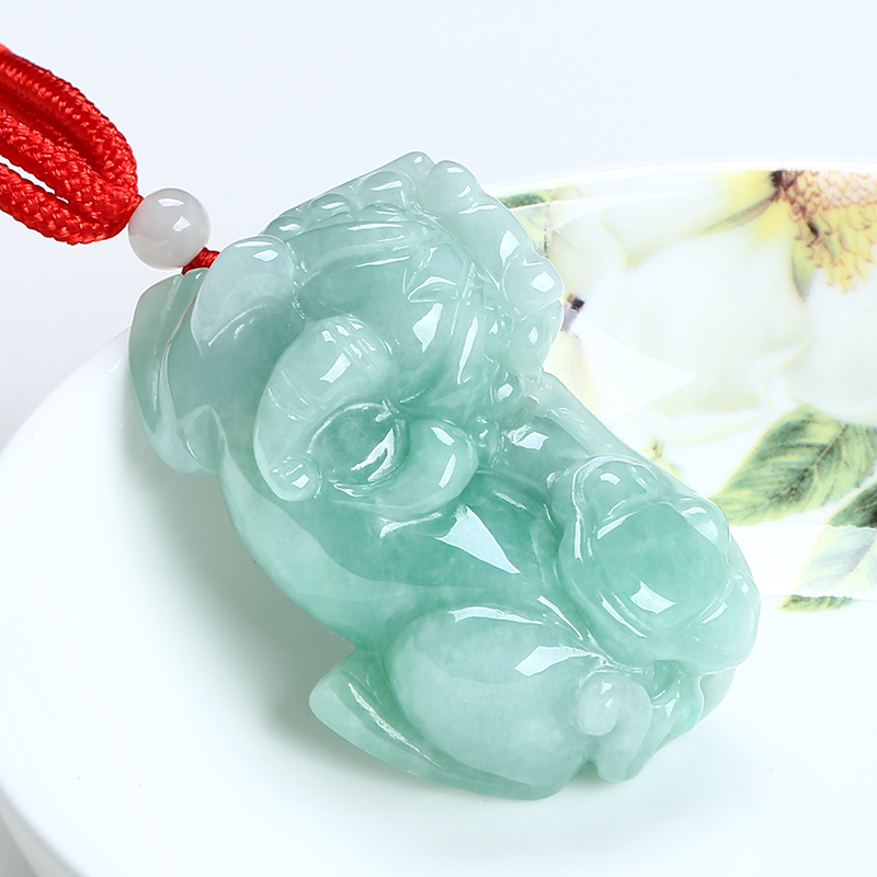 碧玉尊 冰糯种翡翠霸王貔貅吊坠
